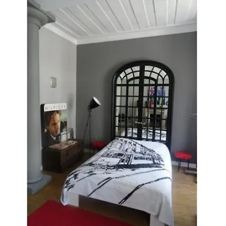 Low Cost Cinema Lissabon